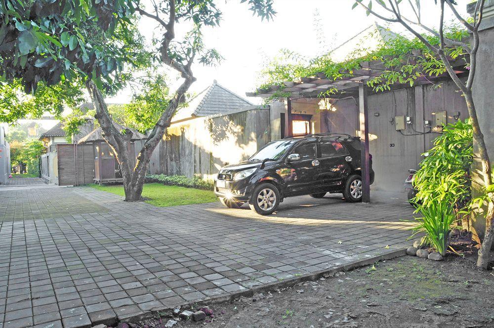 Villa Tulip Sanur  Exterior photo